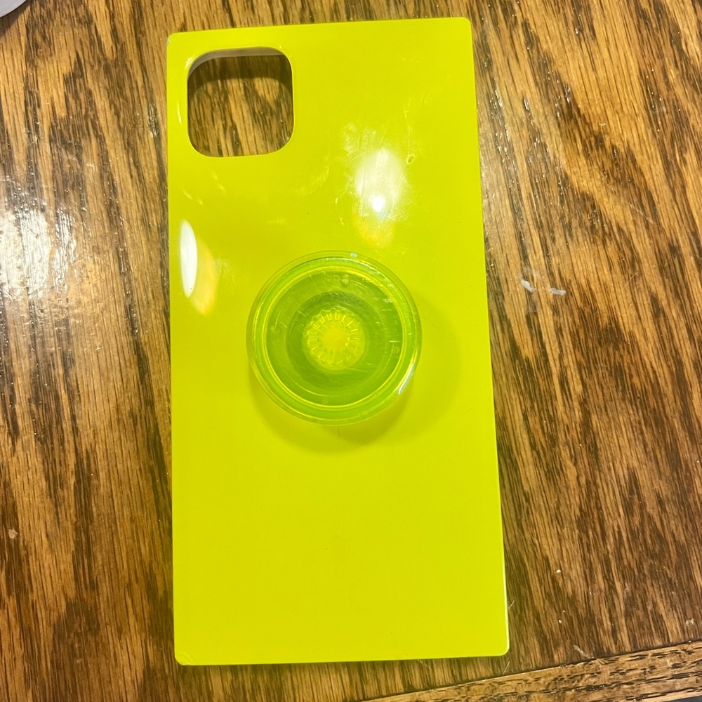 Flaunt Neon Phone Case and Popsocket